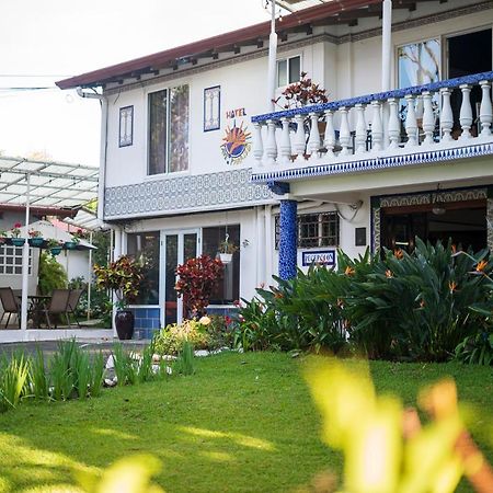 Hotel Ave Del Paraiso サンホセ エクステリア 写真