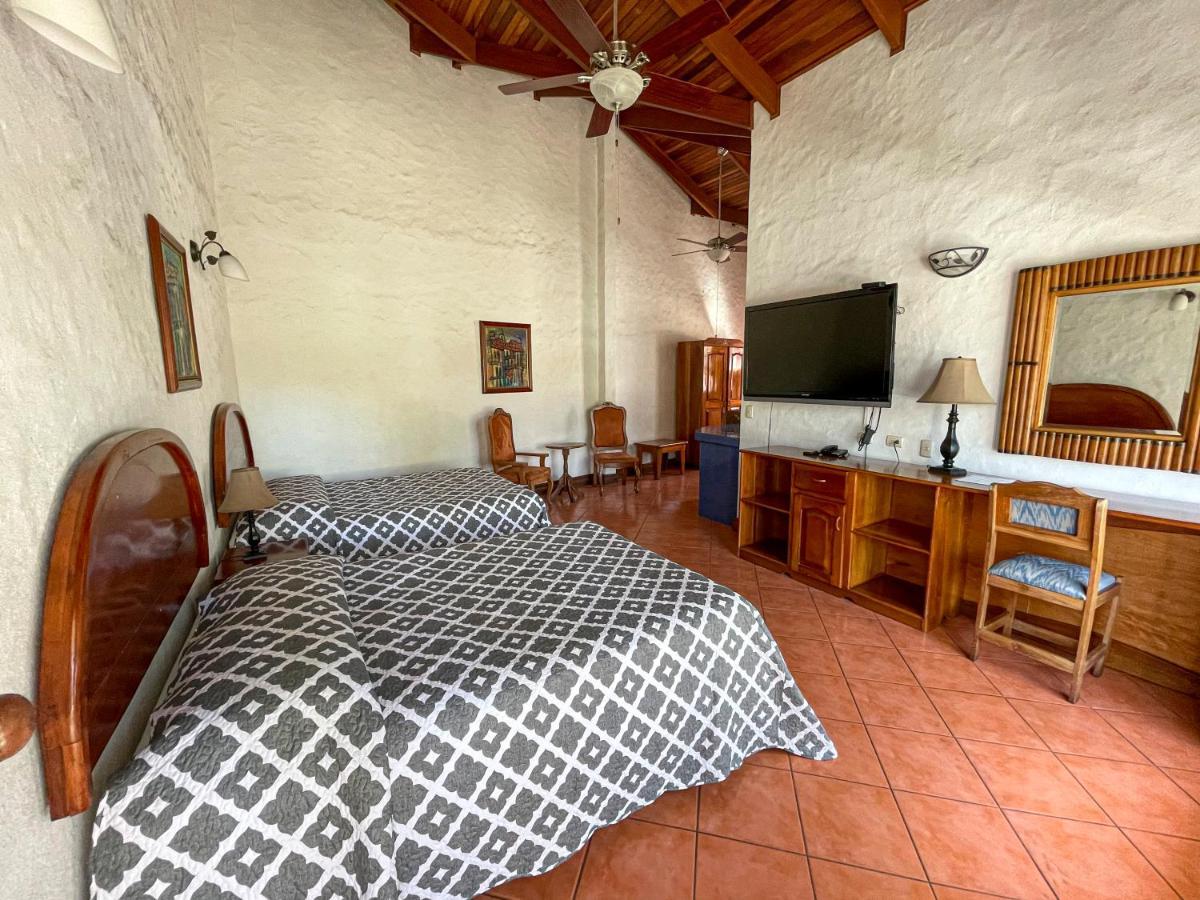 Hotel Ave Del Paraiso サンホセ エクステリア 写真