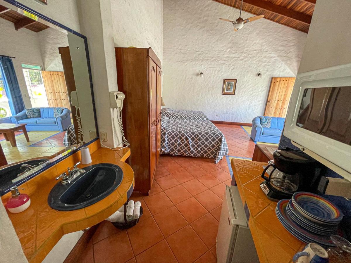 Hotel Ave Del Paraiso サンホセ エクステリア 写真